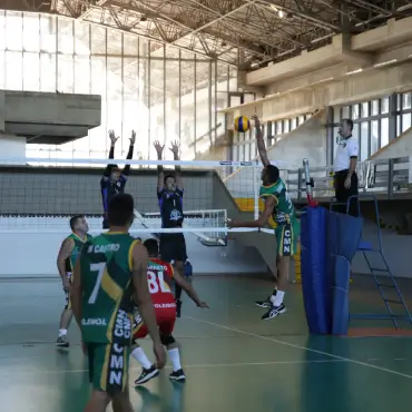 CMNE e CMO  vencem os jogos da tarde da 2ª rodada do vôlei