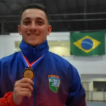 CMS conquista mais medalhas e cresce na briga pelo título geral